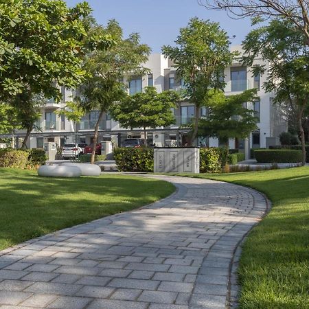 Stay By Latinem Luxury 2Br Holiday Home Cv B1309 Near Burj Khalifa Dubái Exterior foto